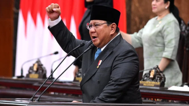 Kekayaan RI US$343 Miliar Bocor: Prabowo Ungkap Sebab Gaji Guru & ASN Kecil