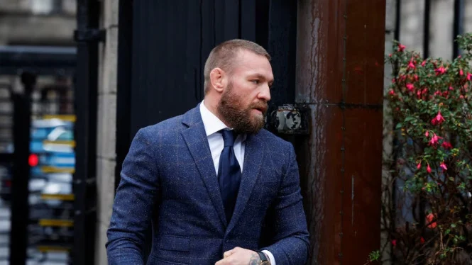 Kembalinya Conor McGregor Melawan Max Holloway di UFC 329