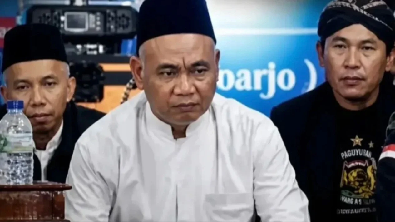 Kiai Ashari yang Tersangka Pencabulan Puluhan Santriwati Telah Ditangkap