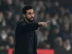 komentar-menarik-arbeloa-setelah-bos-real-madrid-tertarik-pada-mourinho-90460 Komentar Menarik Arbeloa Setelah Bos Real Madrid Tertarik pada Mourinho