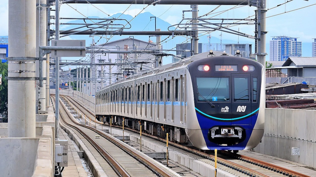 Lonjakan Penumpang MRT dan LRT Jakarta Bukti Tren Positif
