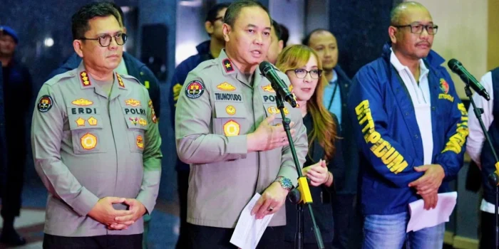 Markas Judi Online Hayam Wuruk Dibongkar, Siapa yang Jadi Korban?