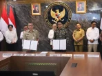 Mendagri Hadiri Penandatanganan Kerja Sama Percepatan Pembangunan PSEL Pemprov DKI Jakarta