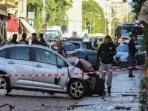 mobil-seruduk-kerumunan-di-italia-8-orang-terluka-empat-kritis-97161 Mobil Seruduk Kerumunan di Italia, 8 Orang Terluka Empat Kritis