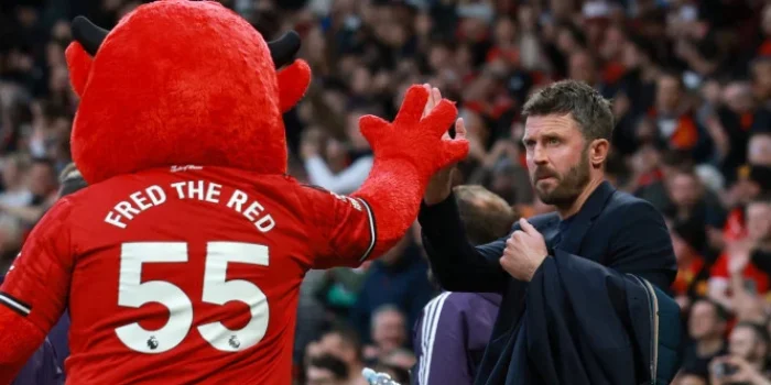 mu-terpaksa-permanenkan-carrick-arbeloa-ungkap-minat-madrid-pada-mourinho-98257 MU Terpaksa Permanenkan Carrick, Arbeloa Ungkap Minat Madrid pada Mourinho