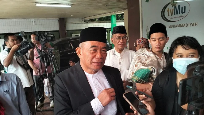 Muhadjir Effendy Minta Penundaan Pemeriksaan Kasus Korupsi Kuota Haji