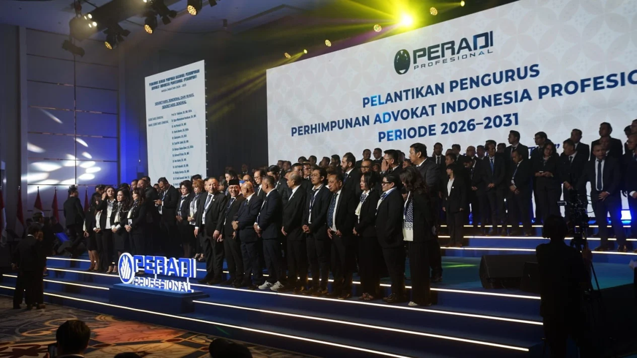 Pelantikan Peradi Profesional Dihadiri Pejabat dan Aparat Penegak Hukum