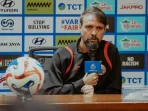 Pelatih Persija Kecewa usai Kalah Telak dari Persib