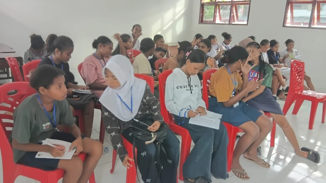 Pelatihan Bahasa Inggris untuk Warga dan Pelajar Papua Barat Daya