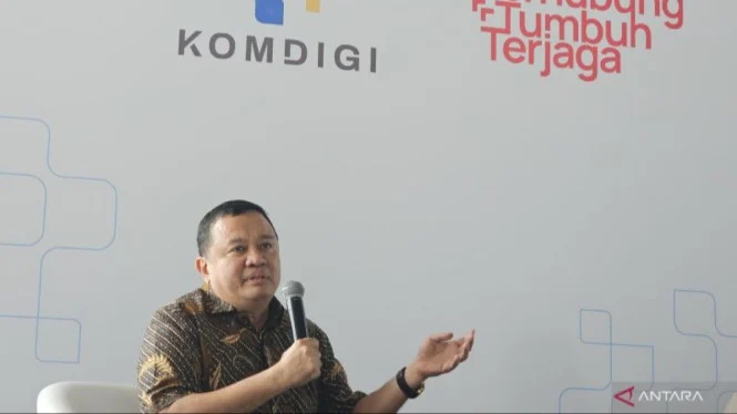 Pendaftaran Nomor Ponsel Baru Wajib Pakai Sidik Jari Wajah Mulai 1 Juli 2026
