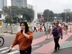 penertiban-pedagang-es-krim-di-cfd-bundaran-hi-satpol-pp-sampaikan-permohonan-ma-58005 Penertiban Pedagang Es Krim di CFD Bundaran HI, Satpol PP Sampaikan Permohonan Maaf