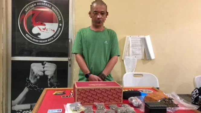 Penggerebekan Coffee Shop di Mataram Berujung Penangkapan Pemilik Terkait Penjualan Ganja