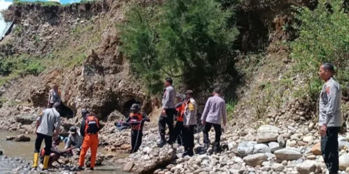Perang Suku di Wamena Tewaskan 13 Orang Akibat Denda Adat Kecelakaan Anggota DPRD