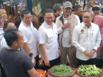 perkuat-harga-di-peternak-zulhas-minta-bgn-tingkatkan-pembelian-telur-di-mbg-35474 Perkuat Harga di Peternak, Zulhas Minta BGN Tingkatkan Pembelian Telur di MBG