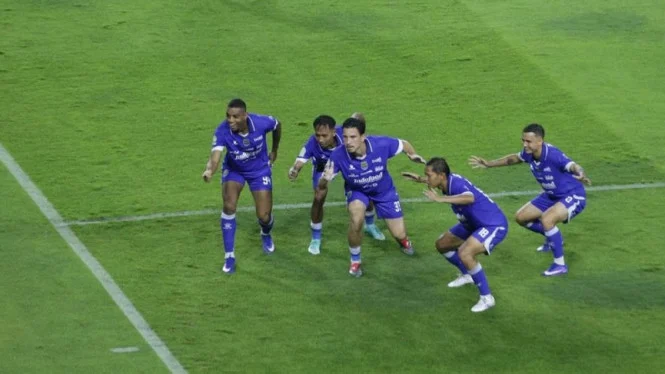 Persib Raih Kemenangan Dramatis Atas PSM Makassar 2-1