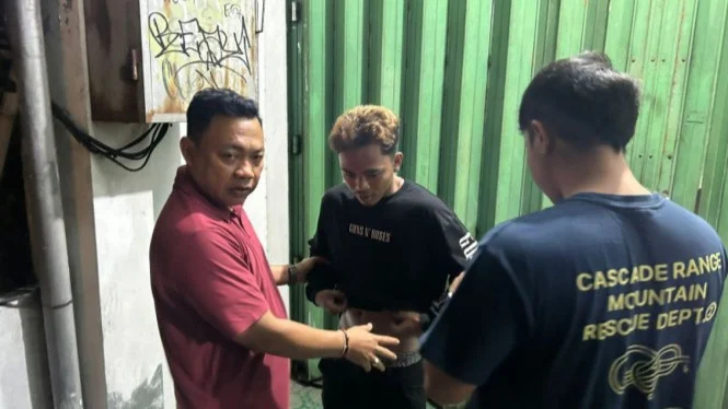 Pria Berbaju Silver Rampok Pengendara di Kuta, Bali, Tertangkap Polisi