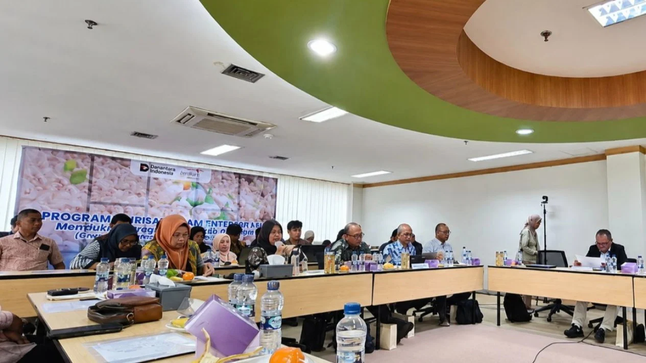 PT Berdikari Bersama Pakar dan BRIN Percepat Hilirisasi Ayam Terintegrasi
