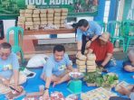 PWI-IKWI Indramayu Bagikan Daging Kurban untuk Warga