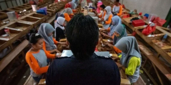 Regulasi Baru Dianggap Berpotensi Sebabkan PHK Massal di Industri Padat Karya
