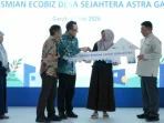Resmikan EcoBiz Desa Sejahtera, Astra Serah Terima Kunci RLH
