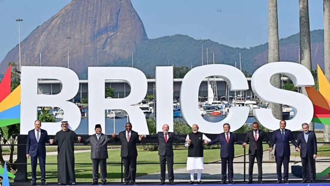 RI Impor Minyak Rusia Meski Sanksi AS, Anggota BRICS Ungkap ESDM