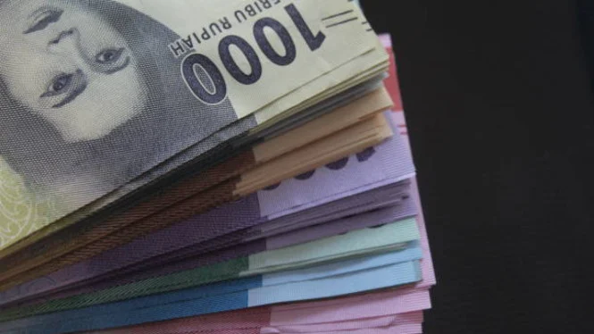 Rupiah Anjlok Rp 17.668/Dolar AS: Ini Biang Keroknya