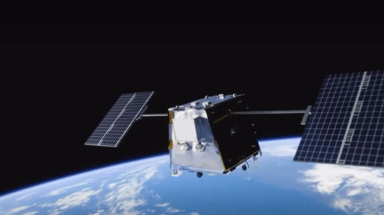 Satelit AI UEA: Pemrosesan Data Real-time dari Orbit