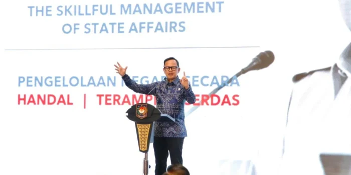 Sinergi Pusat-Daerah Kunci Hadapi Tantangan Global dan Perkuat Daya Saing Nasional
