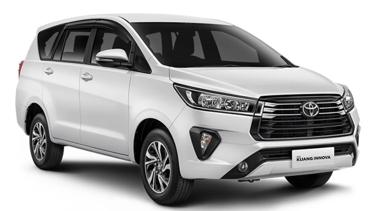Solusi BBM Diesel Mahal: Tetap dengan Innova Reborn atau Beralih ke Zenix?