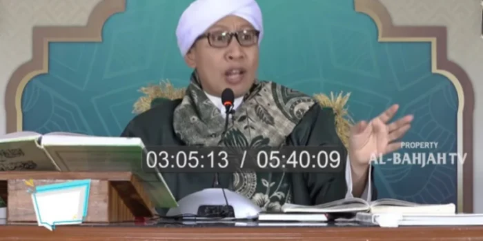 Syarat Wajib Haji Versi Buya Yahya yang Perlu Diketahui