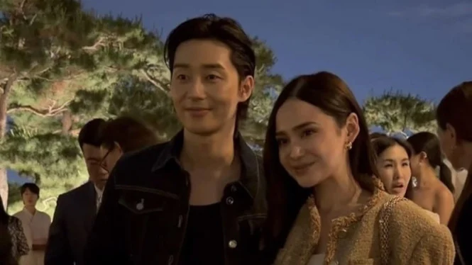 Syifa Hadju Curi Perhatian di Korea: Pose Bareng Park Seo Joon & Ji Chang Wook