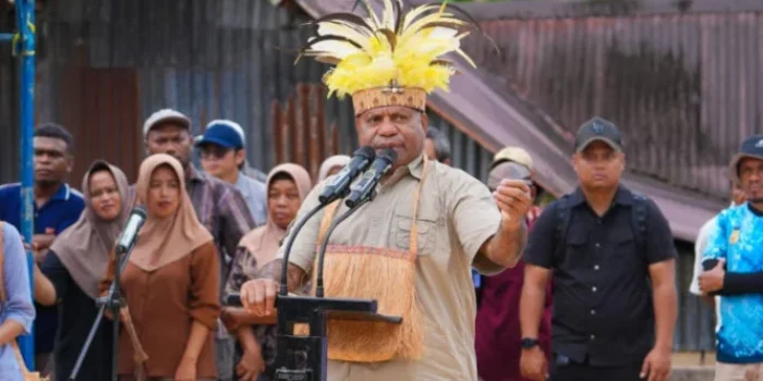 Tanam Kelapa, Pesan Gubernur untuk Warga Biak Utara