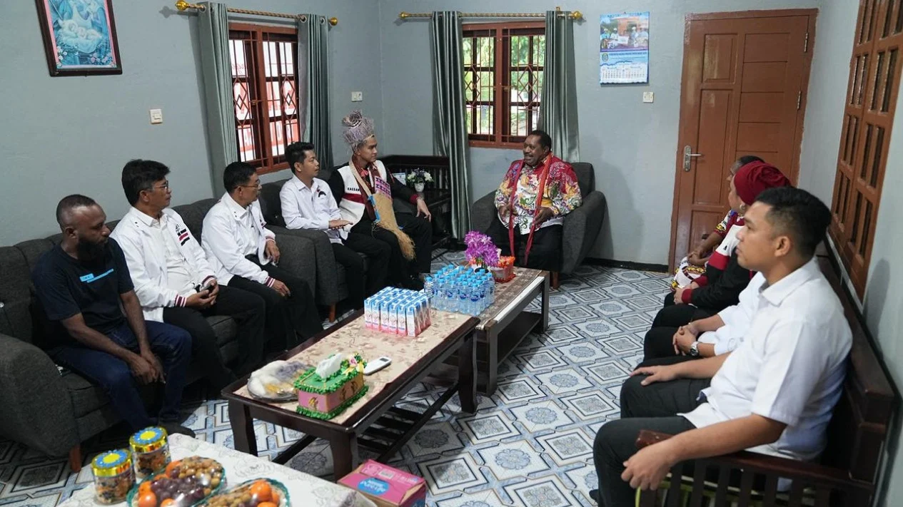 Tokoh Adat Sorong dan PSI Jajaki Kerja Sama Pembangunan Papua Barat Daya