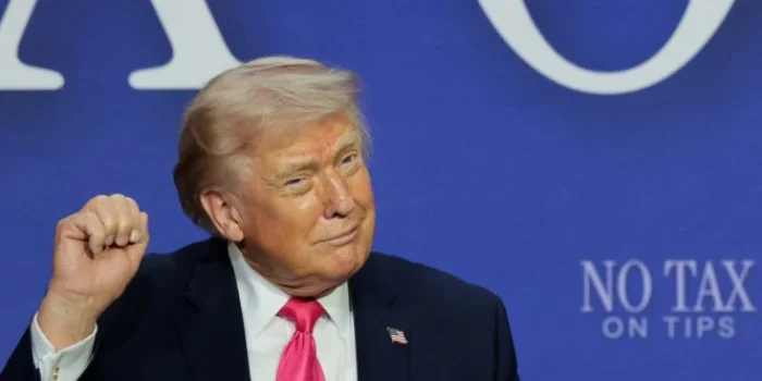 Trump Akui Pasok Senjata ke Oposisi Iran untuk Picu Kerusuhan