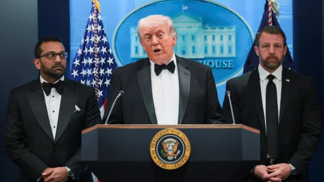 Trump Klaim Bisa Hancurkan Infrastruktur Iran dalam 2 Hari