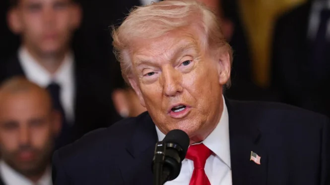 Trump Minta Arab Akui Israel Demi Damai Iran, Apa Keuntungannya?