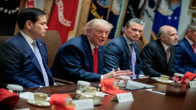 Trump Ragu Perang Iran Tuntas, Enggan Lanjutkan Serangan
