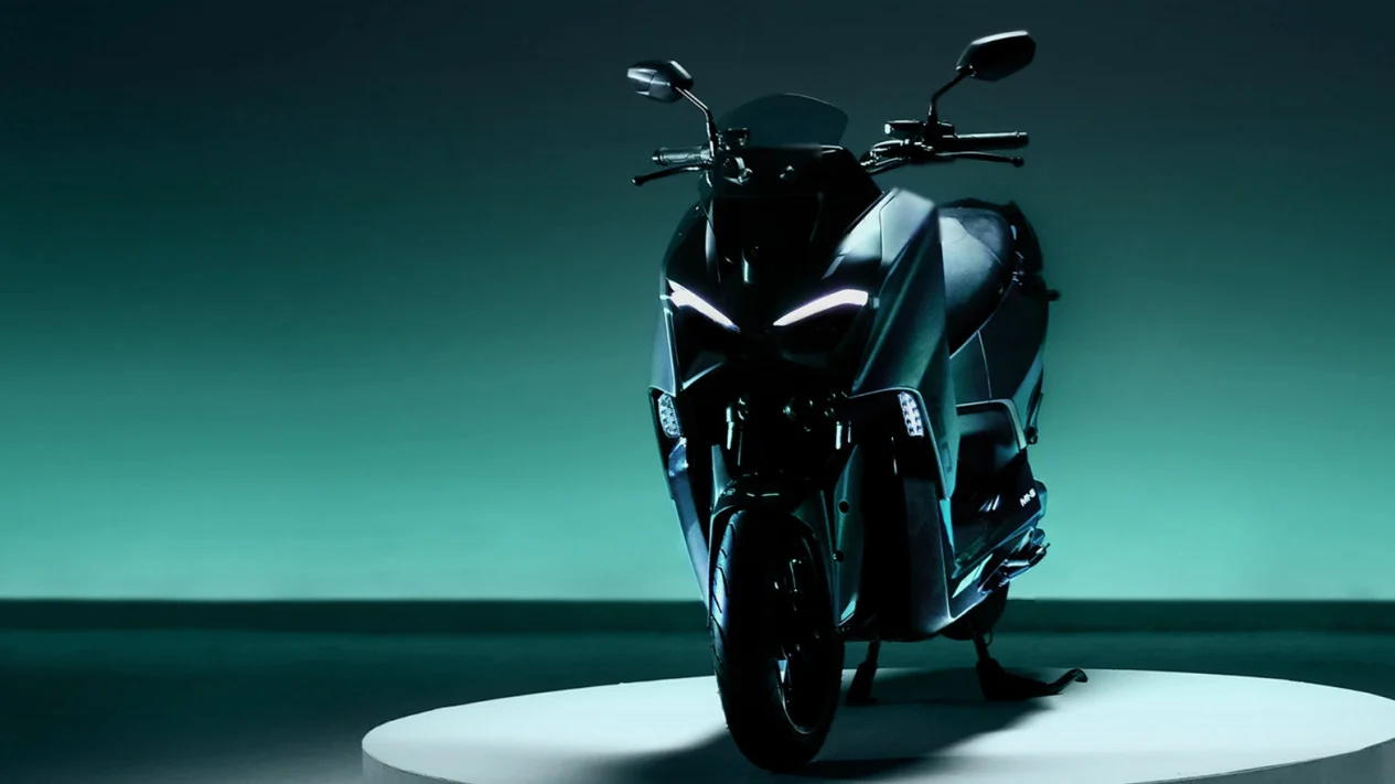 TVS Motor Siap Luncurkan Skuter Listrik Maxi di Indonesia