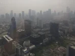 Udara Jakarta Berbahaya Pagi Ini, Warga Diimbau Gunakan Masker
