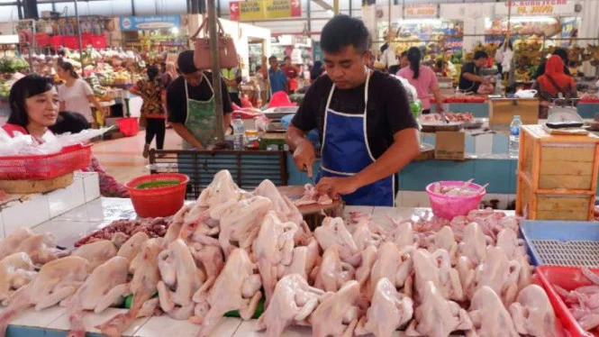 Warga Jakarta Diminta Tidak Panik Beli Jelang Idul Adha
