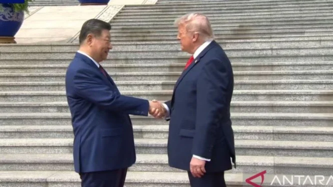 Xi Jinping Terima Trump di Balai Agung Rakyat Beijing