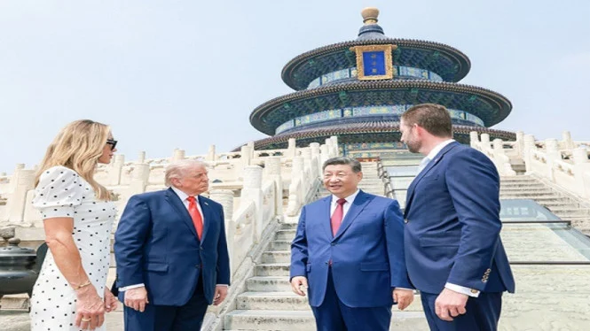 Xi Jinping Undang Trump Berziarah ke Kuil Surga