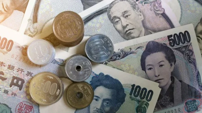 Yen Jepang Anjlok: Pasar Tunggu Aksi Bank Sentral
