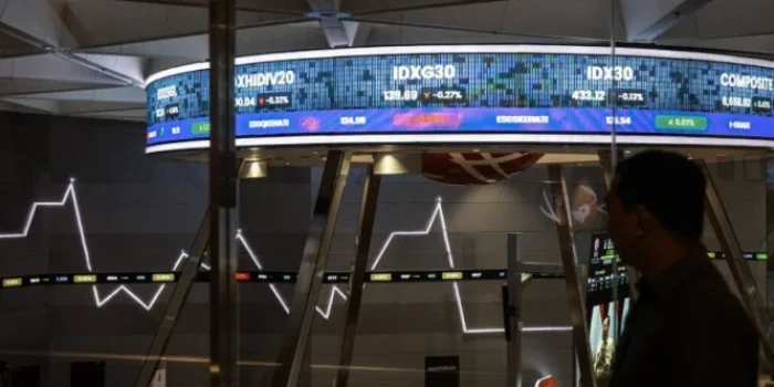 12 Perusahaan Antre IPO di Bursa Saham RI: Ada Apa?
