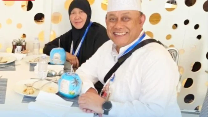12 Tahun Menanti, Dadan Hindayana Akhirnya Berangkat Haji Setelah Mendaftar di 2014