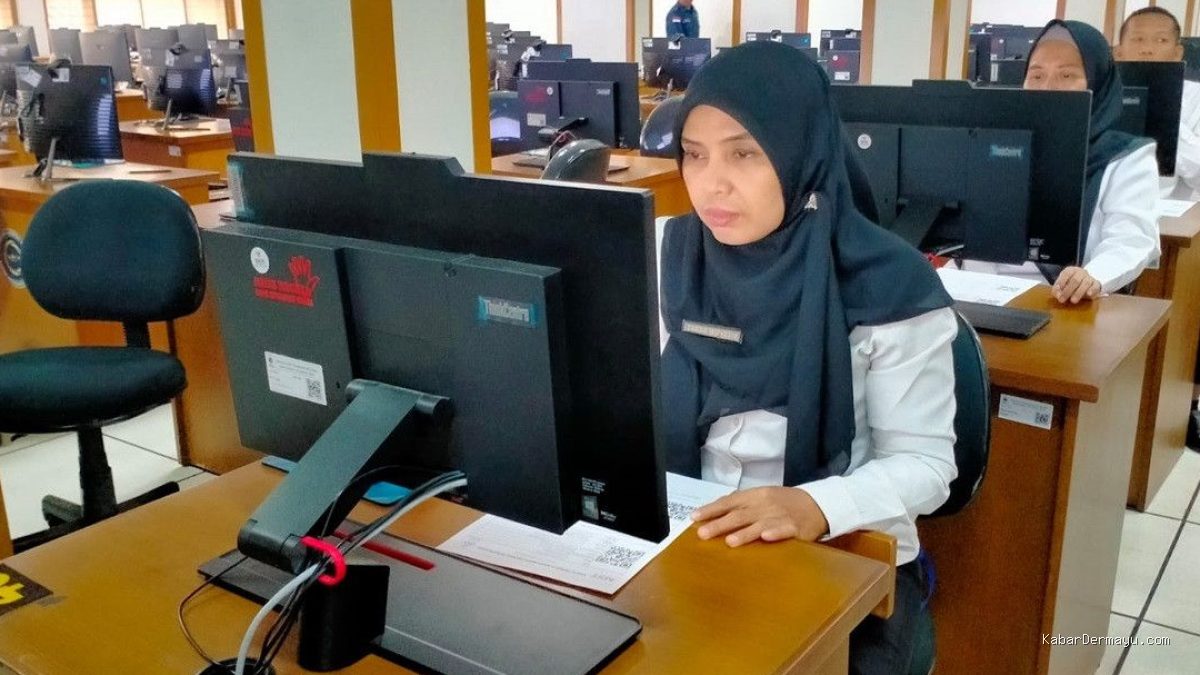 93 ASN Indramayu Ikuti Ujian Dinas CAT