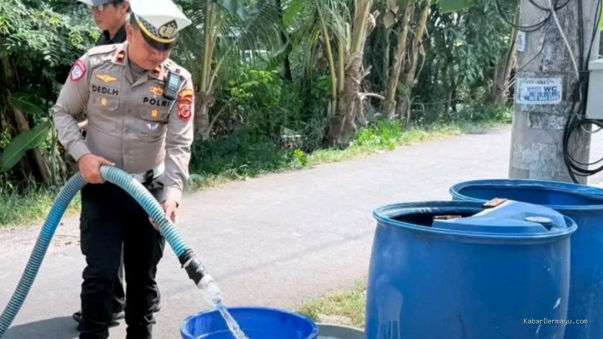 Air Bersih untuk Desa Pesisir Indramayu: Antisipasi Kekeringan