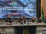 alasan-kejaksaan-hentikan-kasus-dugaan-korupsi-wakil-wali-kota-bandung-81593 Alasan Kejaksaan Hentikan Kasus Dugaan Korupsi Wakil Wali Kota Bandung
