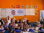 Anak-anak Senang Belajar Gratis di Ruang Pintar Karangpawitan