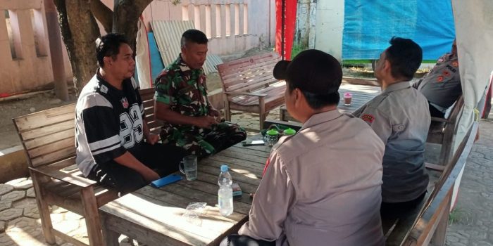 Babinsa Cikedunglor Serma Solihin Perkuat Sinergi TNI-Polri Lewat Komsos Koordinatif